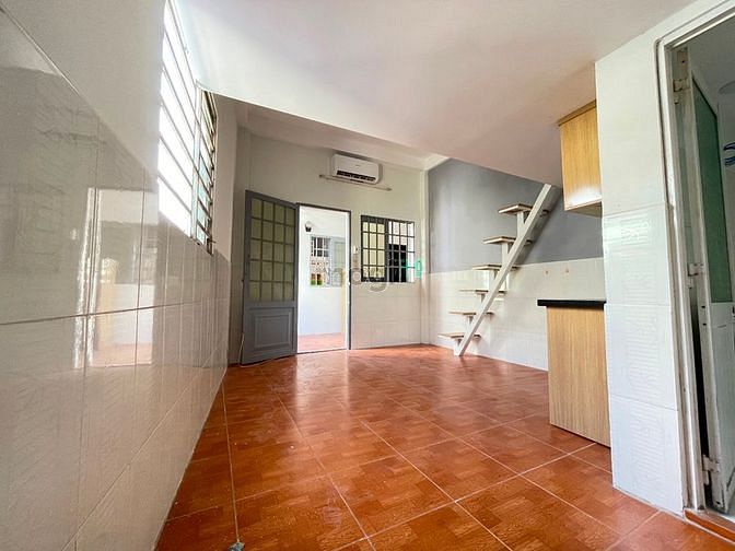 Hình ảnh Phòng có gác siêu rộng thoáng mát - Sát Văn Lang 2