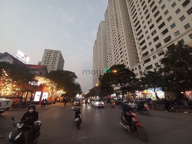 Hình ảnh Cho thuê căn biệt thự Linh Đàm - Đường Linh Đàm