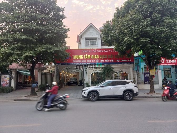 Hình ảnh Cho thuê căn biệt thự Linh Đàm - Đường Linh Đàm