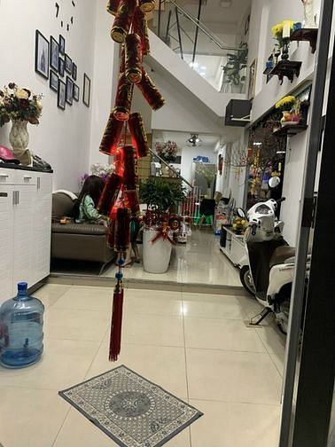 Hình ảnh Siêu phẩm 5 Tầng, 40m2, Lạc Long Quân, P8, Tân Bình, Giá chỉ 6.4 Tỷ.
