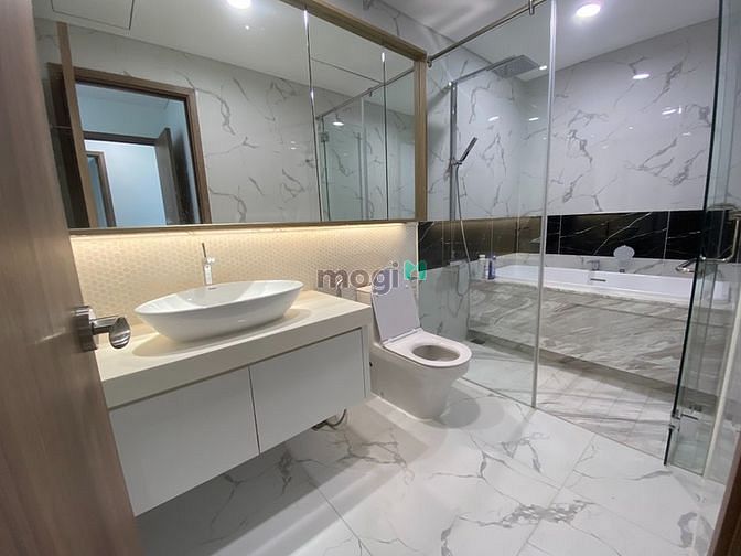 Hình ảnh Cho thuê Sunwah Pearl 3PN 123m2 Đầy đủ nội thất, giá $2,000 = 47tr/thá