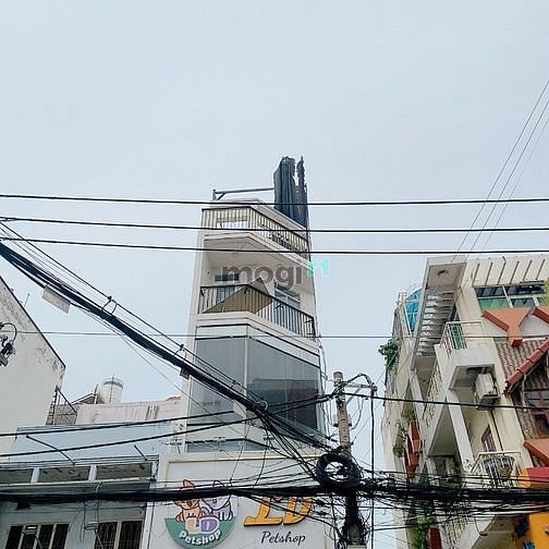 Hình ảnh Cho thuê nhà Góc 2 MT (siêu đẹp) Đường Phạm Văn Hai, P5, Tân Bình