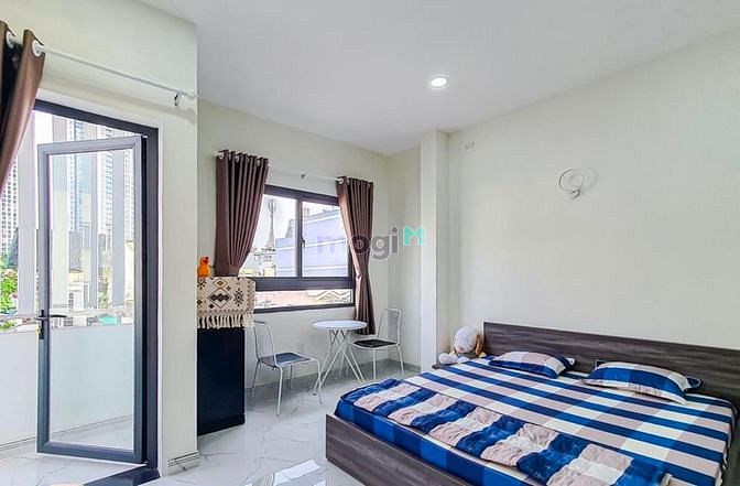 Hình ảnh Studio - Full nội thất bancol cửa sổ - Gần landmark 81 🛵🏡