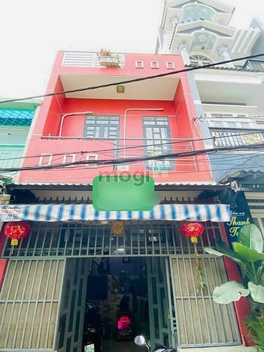 Hình ảnh 3,8tỷ💥đúc 2 lầu 4mx10m ,hxh ,đất mới bình tân