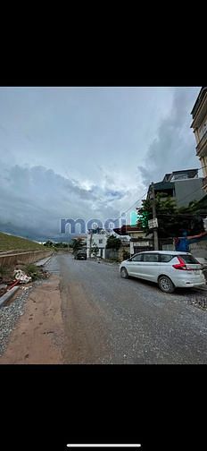 Hình ảnh Bán 30.5m2 Đất Tổ 5 Giang Biên, Cách 1 Nhà Ra Đường Ô tô tránh 2.4 tỷ