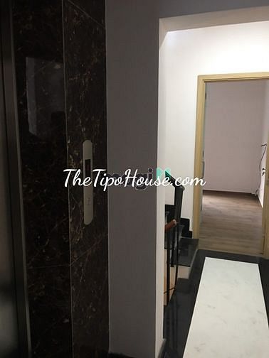 Hình ảnh Cho Thuê  2 Căn Liền Kề Lê Thánh Tôn, Q1 mới 100%
