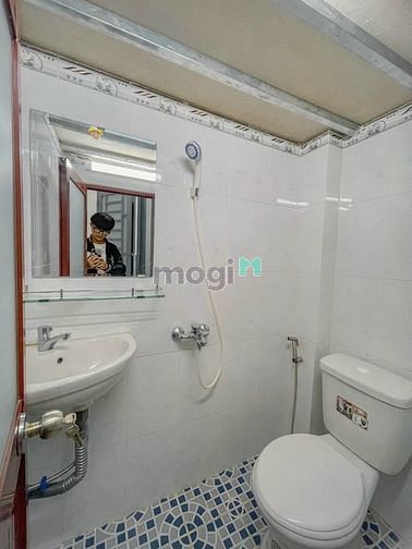 Hình ảnh Cho thuê phòng ngay Quang Trung full nội thất