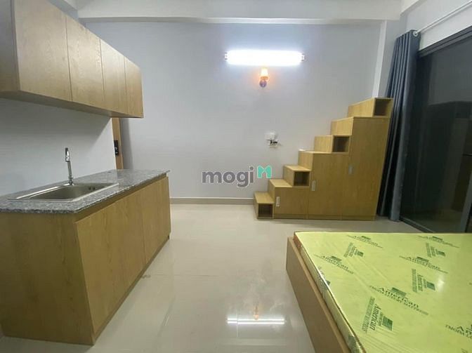 Hình ảnh Phòng Ban công riêng siêu thoáng mát gần ĐH VĂN LANG
