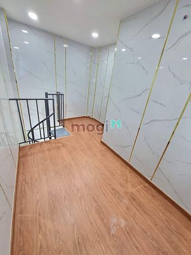 Hình ảnh Bán nhà khu dân cư hiện hữu quận 4