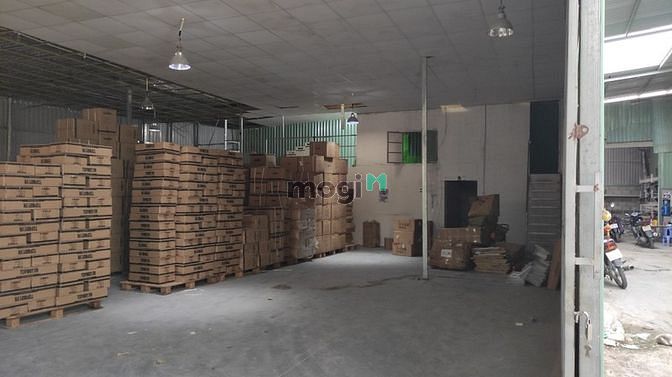 Hình ảnh Cho thuê Kho Q9 dt 300m có văn phòng Giá 20tr/tháng