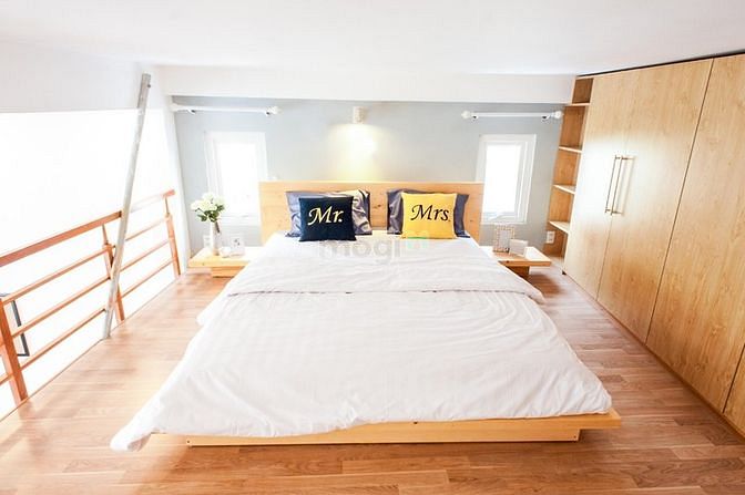 Hình ảnh Mb6623 nạp rút nhanh chóng DV_Full nội thất_Cửa sổ thoáng_Bến Vân Đồn_chỉ 5p qua Quận 1