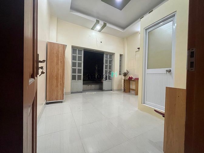 Hình ảnh Phòng trọ 30m2 tại bình tân có bancol siêu thoáng mát