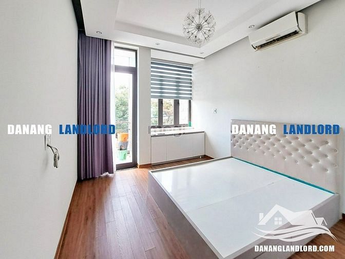 Hình ảnh Biệt thự 5PN hồ bơi gần cầu Thuận Phước - B836