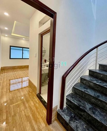 Hình ảnh Nhà 2.5 Lầu Tân Quý,Tân Phú_DT: 245m2_Hẻm 8m