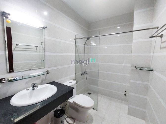 Hình ảnh Cho thuê Trang Chủ MB66.COM / Đăng Ký Tặng 66K dịch vụ full nội thất 165 Nguyễn Thái Bình, Q. 1