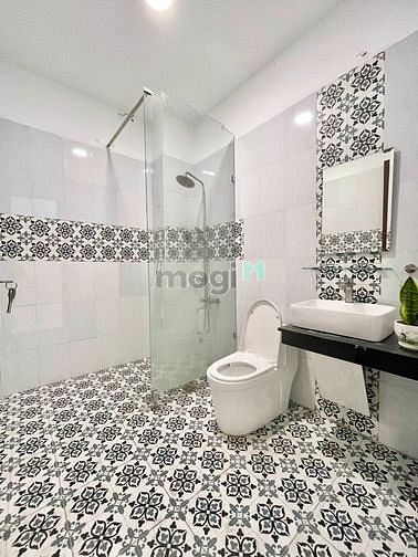 Hình ảnh Siêu Phẩm Studio Rộng thoáng Ban cộng Ngay CMT8 Quận 10 khá đẹp
