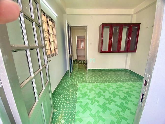 Hình ảnh phòng banlcon đường hòa hảo- quận 10