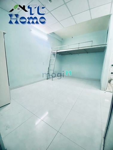 Hình ảnh Phòng trọ gác lững Quận Bình Tân cho thuê giờ tự do