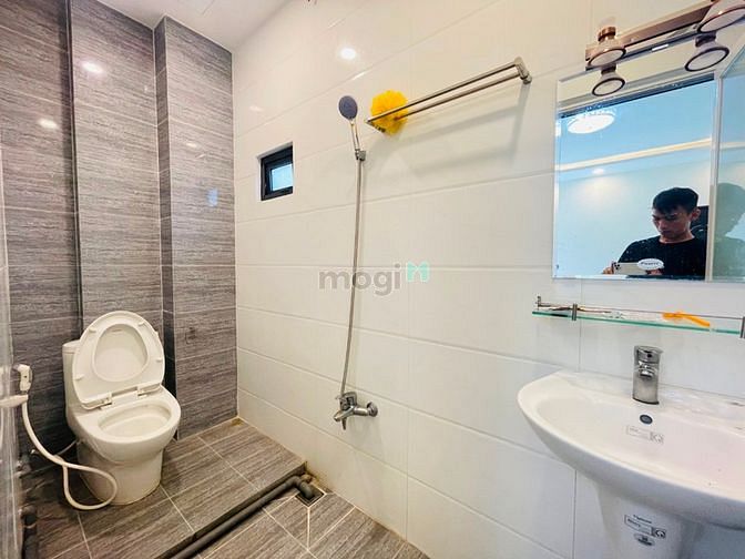 Hình ảnh Đang trống Studio siêu rộng ngay trung tâm Quận 10
