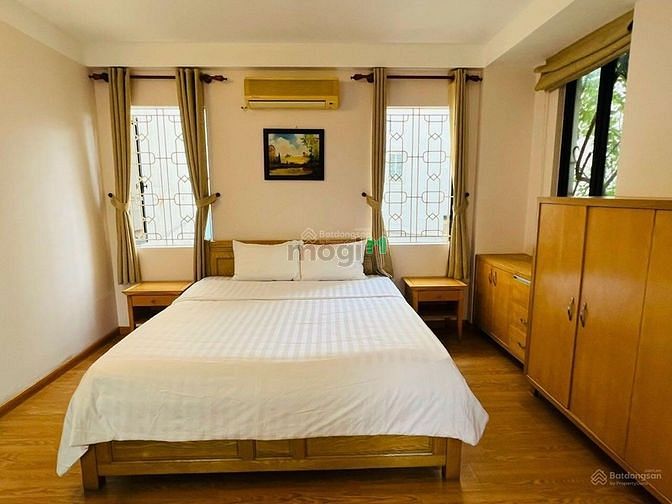 Hình ảnh Cho thuê biệt thự Thảo Điền - Phong cách cổ điền - Có hồ bơi, sân vườn