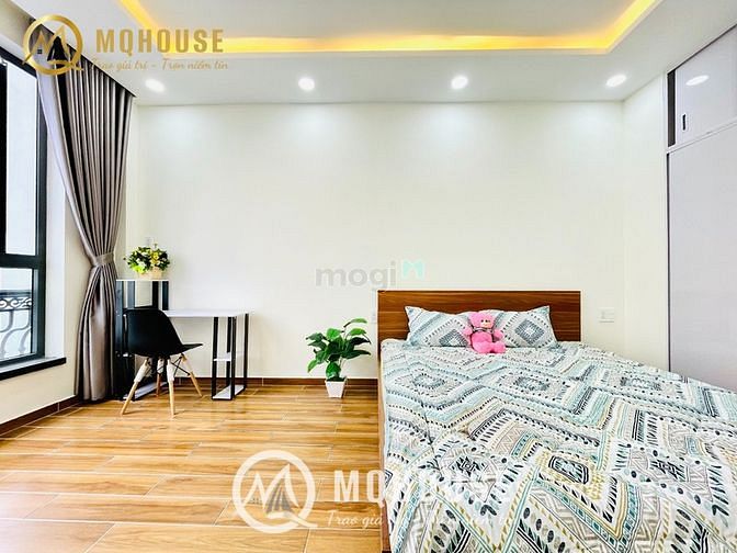 Hình ảnh Siêu Cửa Sổ gần CV Làng Hoa - Lê Văn Thọ