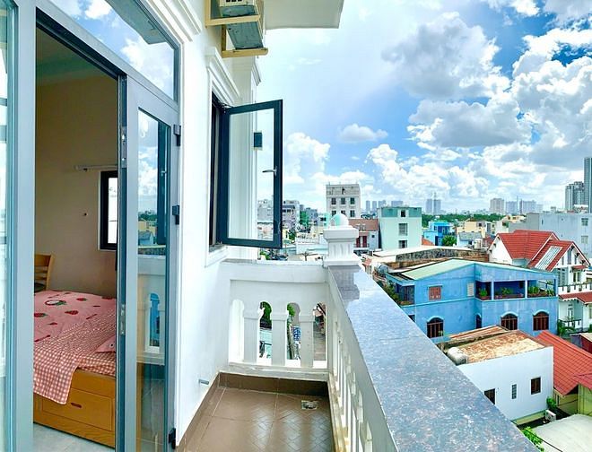 Hình ảnh Cho thuê căn studio ban công, cửa sổ thoáng, ngay Vincom, Quận 7