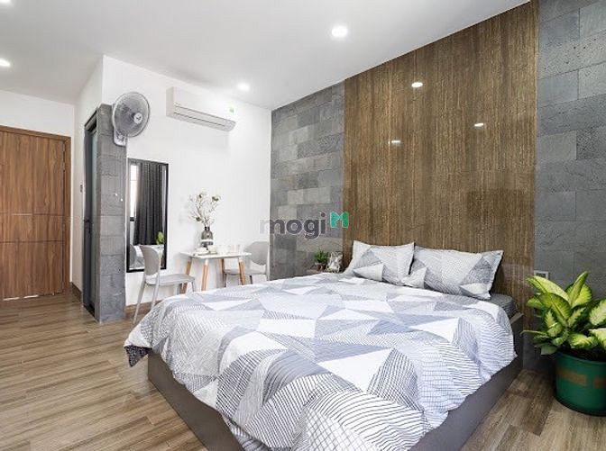 Hình ảnh 🌸 Em Vũ Cho Thuê Studio 30m2 Bancony mới Tinh 🍀 Gần Ngã Tư Hàng Xanh