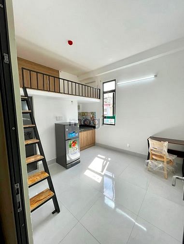 Hình ảnh Gác cửa sổ thoáng gần HUTECH ở được 4 bạn