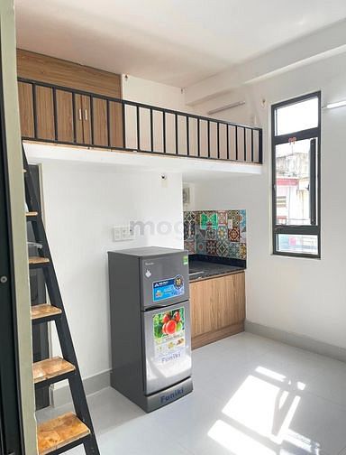 Hình ảnh Gác cửa sổ thoáng gần HUTECH ở được 4 bạn