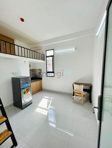 Hình ảnh Gác cửa sổ thoáng gần HUTECH ở được 4 bạn