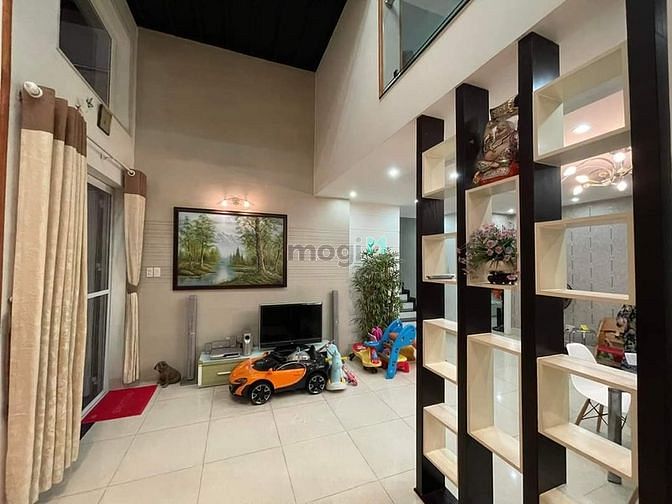 Hình ảnh Biệt thự sân vườn dtcn 191m ngang 12.9mx14.8m