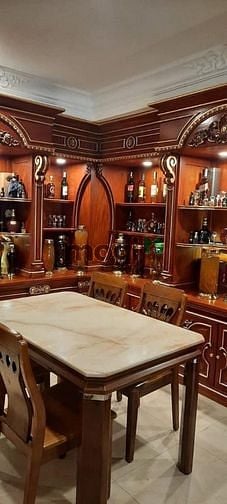 Hình ảnh Biệt thự giữa trung tâm TP. HCM nội thất siêu cao cấp gỗ đỏ - Cách Mạn