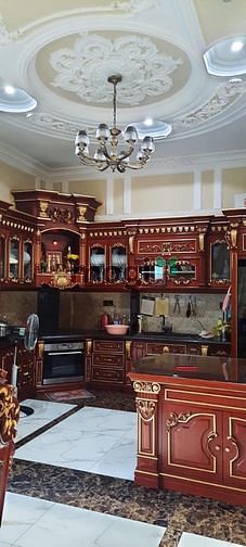 Hình ảnh Biệt thự giữa trung tâm TP. HCM nội thất siêu cao cấp gỗ đỏ - Cách Mạn