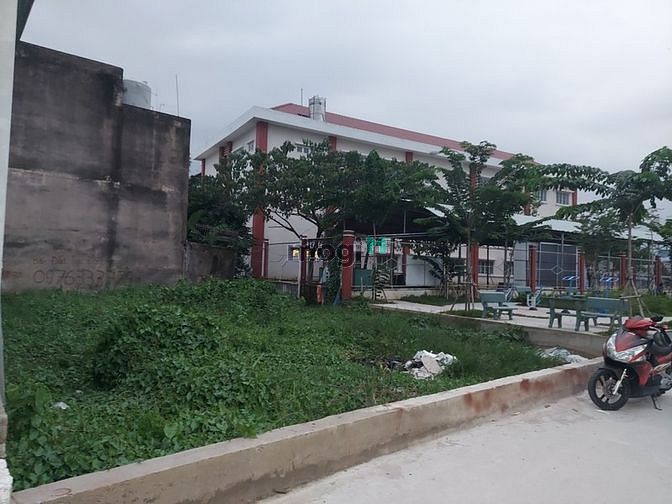 Hình ảnh Gấp bán lô đất mặt tiền, An Phú Đông, Quận 12, 200M2, chỉ 34tr/M2.