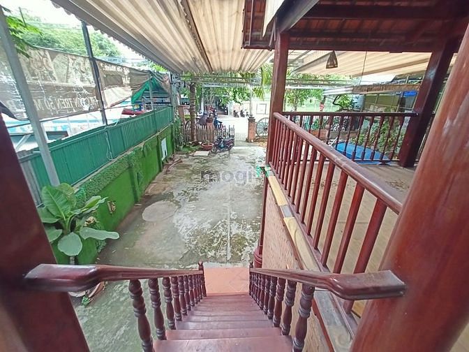 Hình ảnh Bán nhà tặng đất 524m2. 2 mặt tiền kinh doanh. Ngang 14m