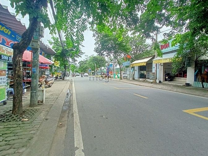 Hình ảnh Bán nhà tặng đất 524m2. 2 mặt tiền kinh doanh. Ngang 14m