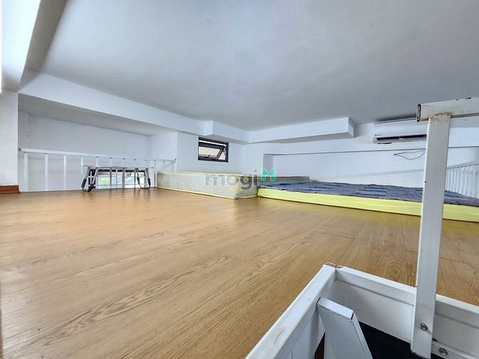Hình ảnh Duplex 40m2 không giới hạn người ở đi bộ qua HUTECH