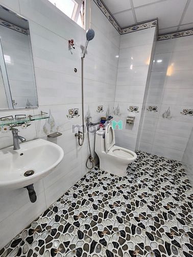 Hình ảnh Duplex 40m2 không giới hạn người ở đi bộ qua HUTECH