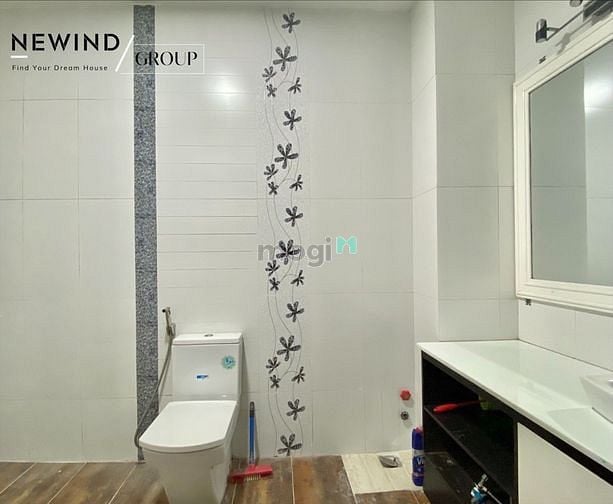 Hình ảnh Mb6623 nạp rút nhanh chóng dv full NT có phòng ngủ riêng+balcony+free xe gần chợ Tân Mỹ