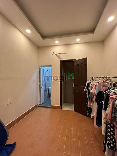 Hình ảnh Bán nhà đoàn văn bơ 4 lầu, 23 m2 chỉ 3 tỷ 6