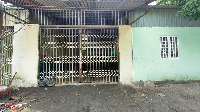 Hình ảnh Cho thuê MB Q2 Giá 10tr dt 130m ngang 5.5m x20