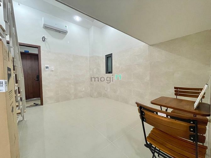 Hình ảnh Duplex cửa sổ full nội thất Huỳnh Tấn Phát Q7