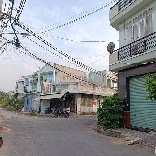 Hình ảnh Bán đất hẻm xe hơi Binh Tân đường to rất gấp