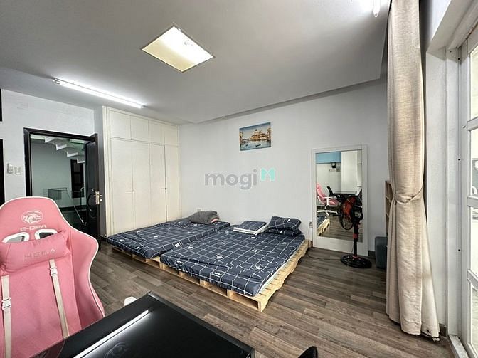 Hình ảnh Căn Hộ 1 Phòng Ngủ, Studio Full Nt, Ban Công Lớn, Ngay VinCom Quận 7