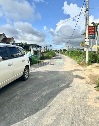 Hình ảnh Đất Thăng Bình 790m2,đã tách 4 lô giá bán lẻ 3xx/nền đường 7m5 gầnQL1A