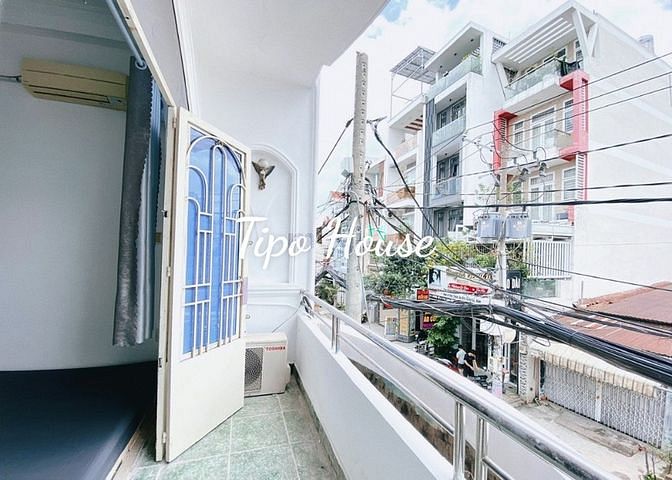 Hình ảnh Cho thuê nhà Đoàn Văn Bơ Q4 đang full khách