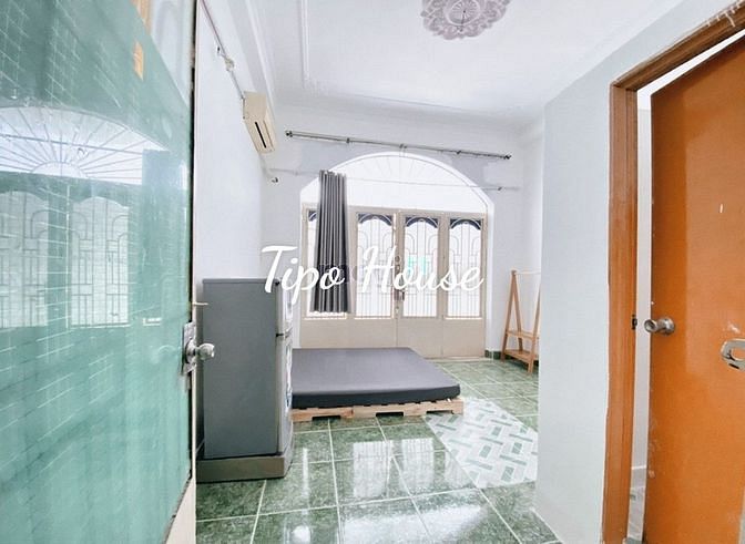 Hình ảnh Cho thuê nhà Đoàn Văn Bơ Q4 đang full khách