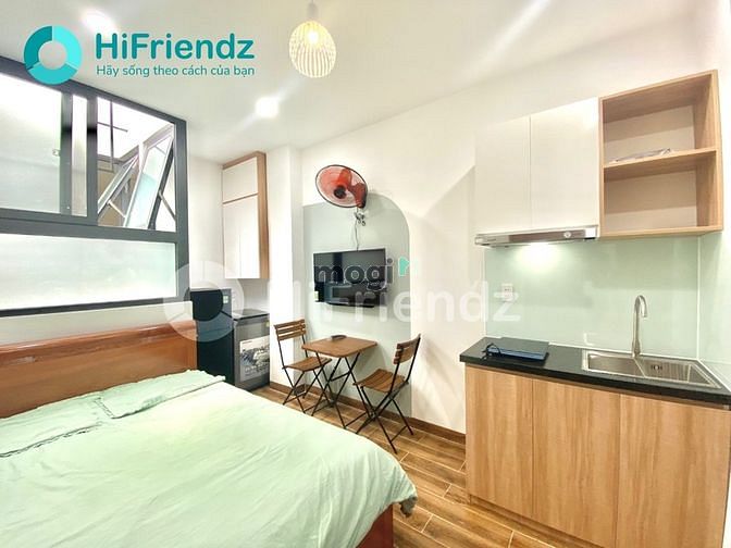 Hình ảnh CĂN HỘ TRANG BỊ FULL NỘI THẤT - Hình Thật 100% - Ngay Lê Văn Thọ