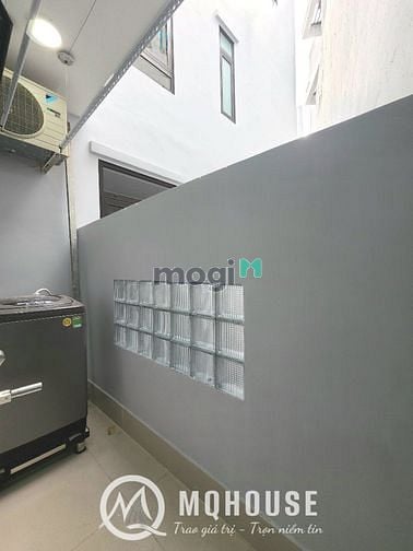 Hình ảnh Cho thuê CHDV ngay sân bay Tân Sơn Nhất ban công máy giặt riêng