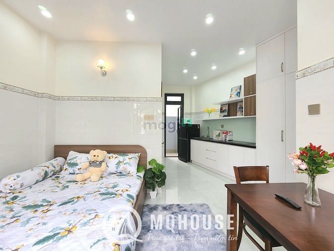 Hình ảnh Cho thuê CHDV ngay sân bay Tân Sơn Nhất ban công máy giặt riêng